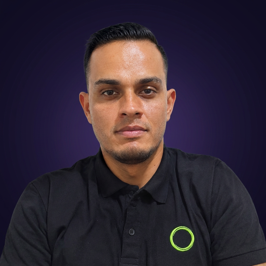 Jhonathan, cocinero de La Casita de la Gastronomía